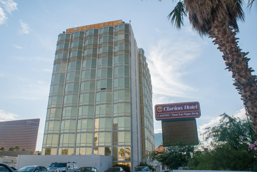 Clarion Hotel & Casino Las Vegas Exterior photo